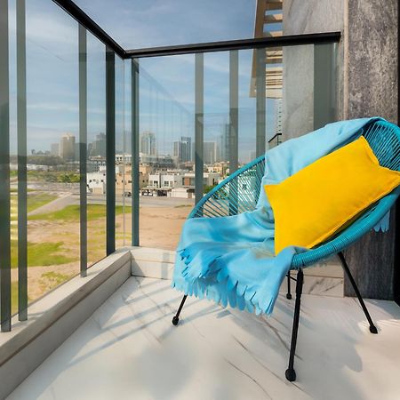 Izzzi Life Mint Aparthotel Dubai Eksteriør bilde