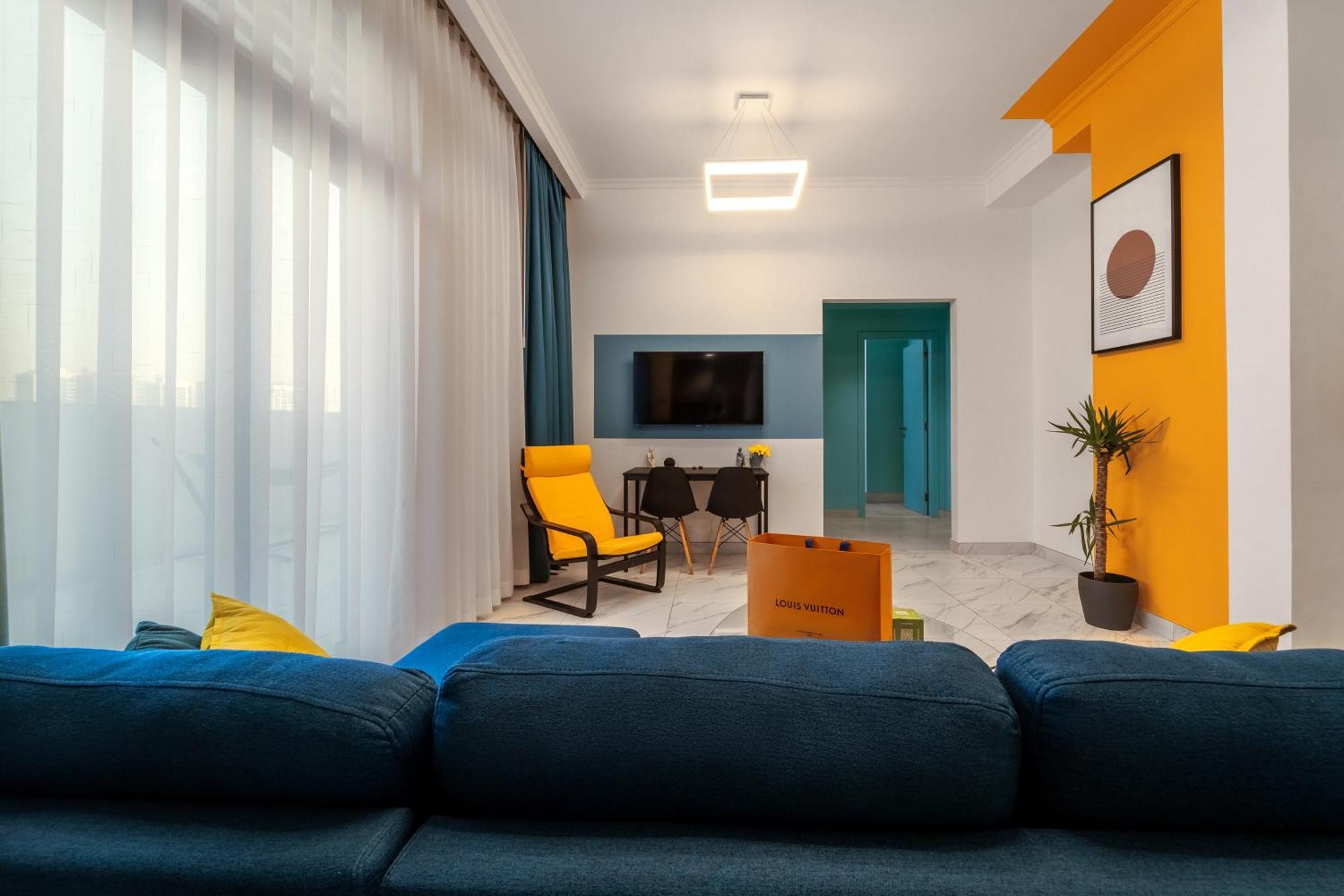 Izzzi Life Mint Aparthotel Dubai Eksteriør bilde