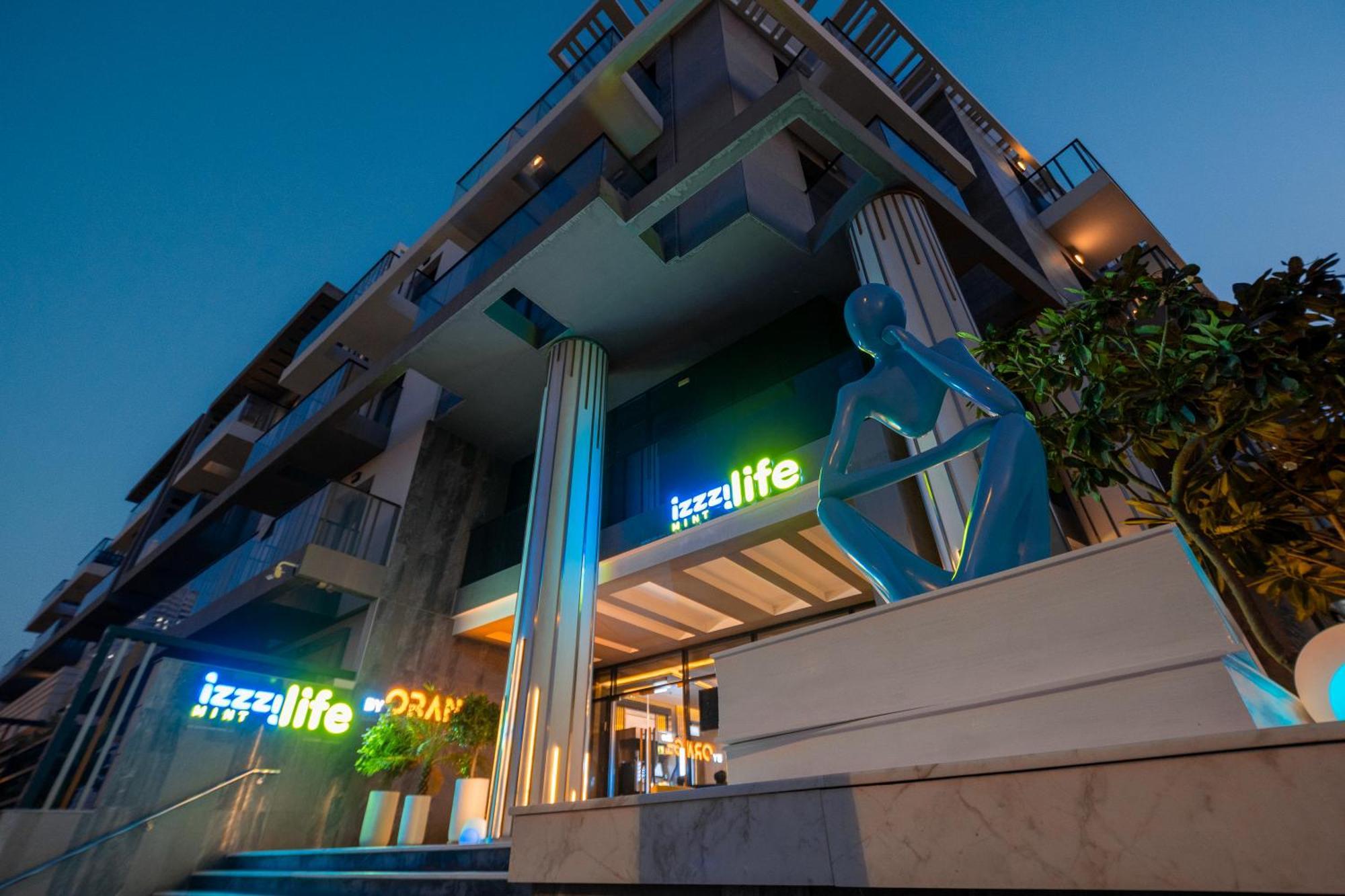 Izzzi Life Mint Aparthotel Dubai Eksteriør bilde