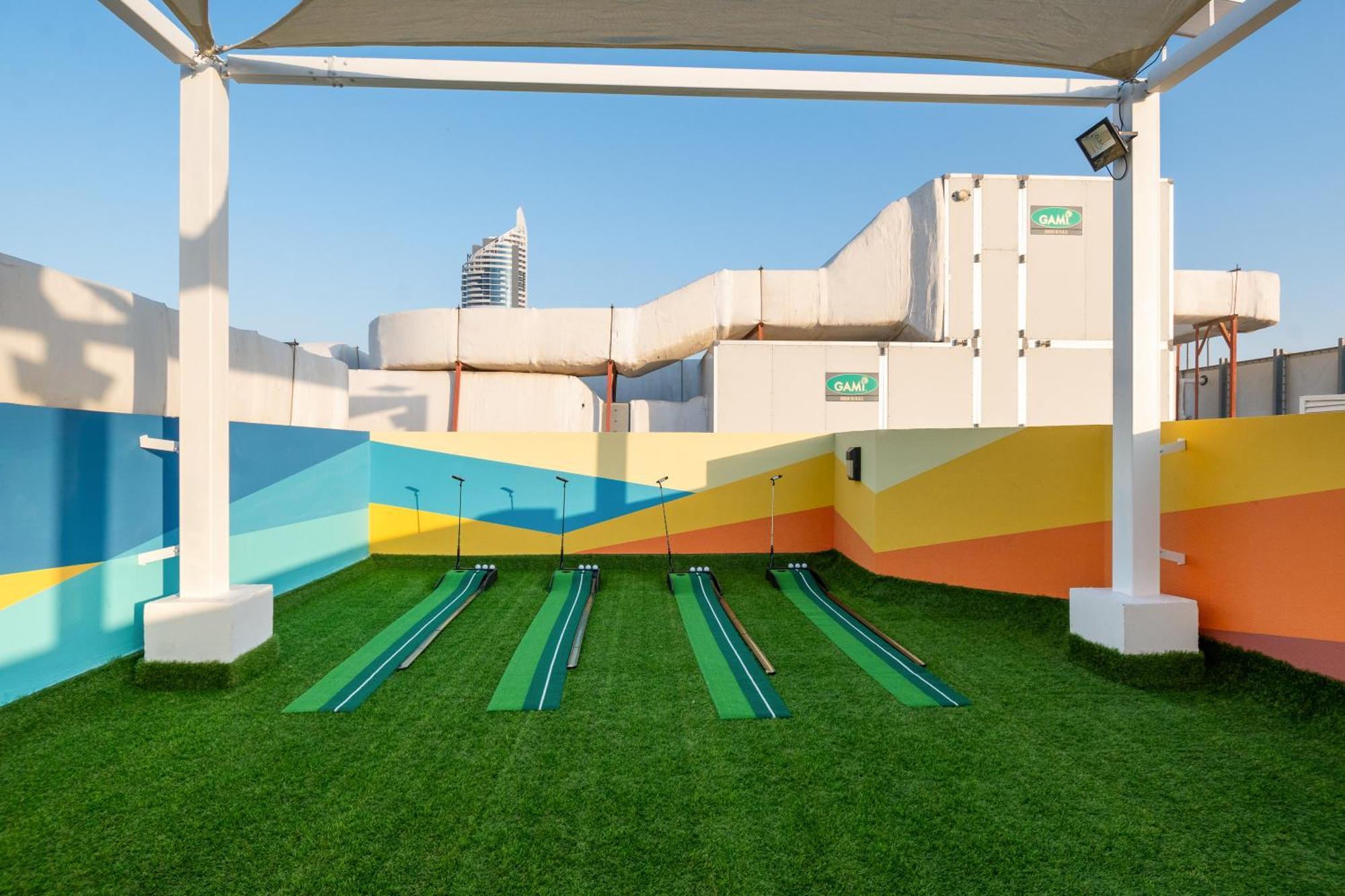 Izzzi Life Mint Aparthotel Dubai Eksteriør bilde
